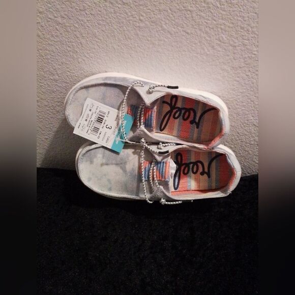 Brand New Reef Kids Cushion Coast Sandals - Washed Ocean Size 3 - Picture 1 of 10